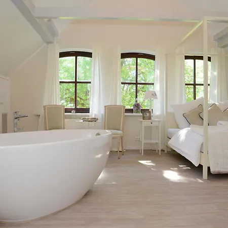 게스트하우스 Hochzeitszimmer Der Alten Schule Raddestorf